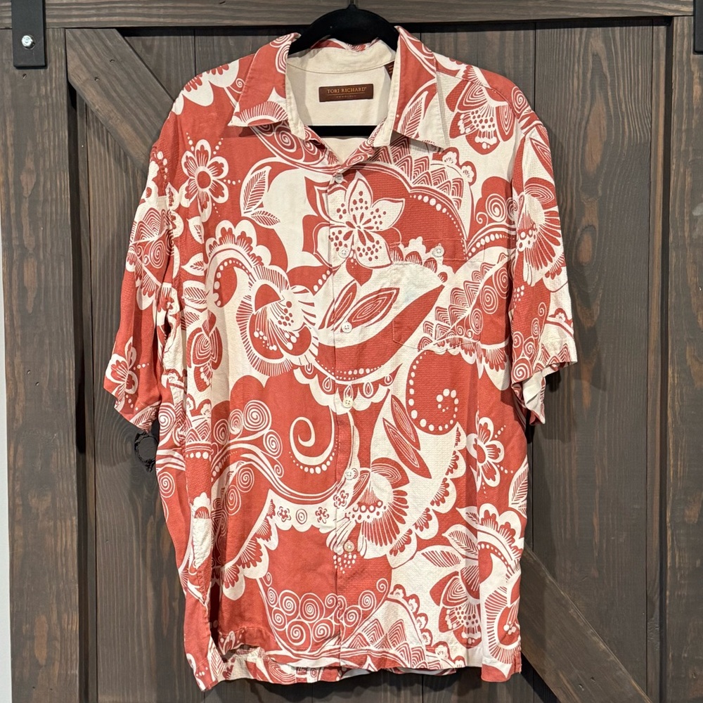 Tori Richard Men’s Short‎ Sleeve Button Down 100% Silk Floral Shirt Size Large